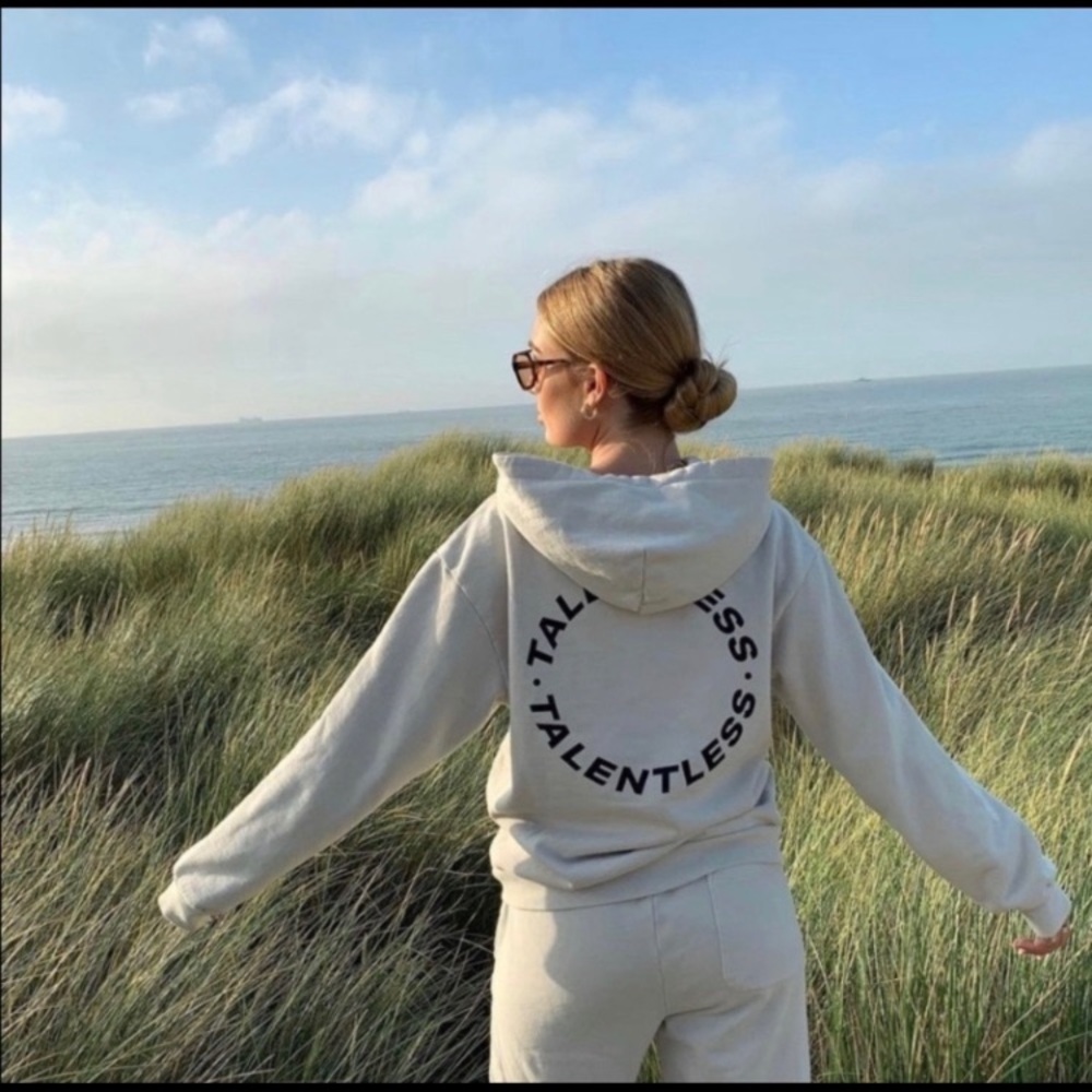 🦴 TALENTLESS LADIES 🦴 BONE COLOR HOODIES - Picture 2 of 11